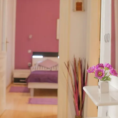 Apartment Luni