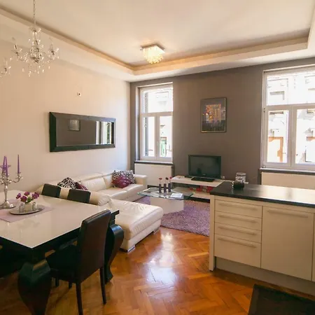 Luni Rijeka