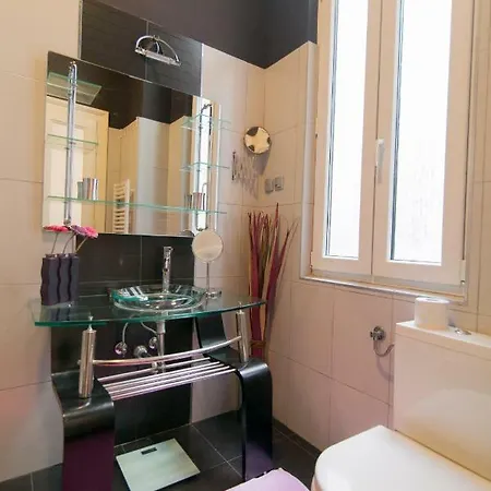Apartment Luni *
