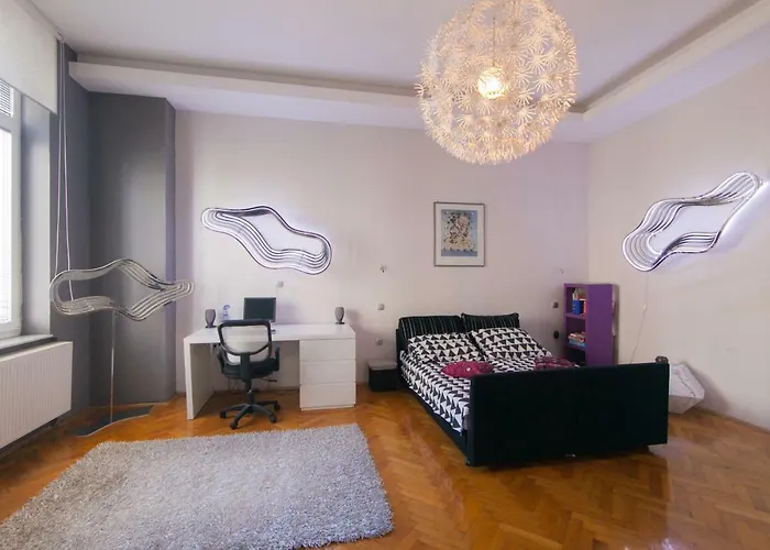 Luni * Rijeka